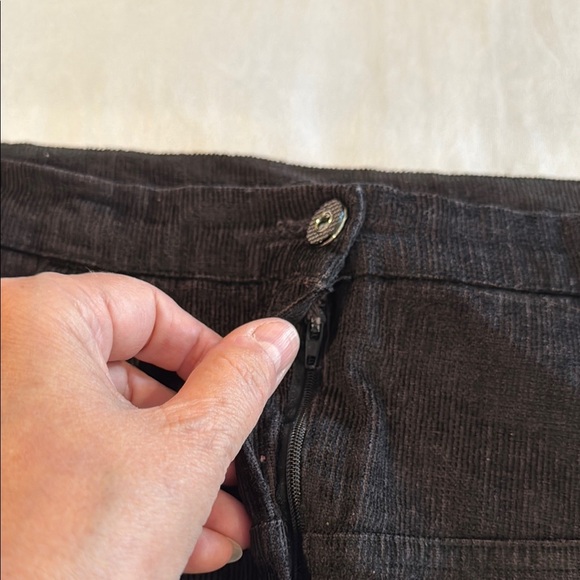 Long Skirt Black Midi A-Line Corduroy Rhinestones on Beltloops Women's Size 3 - Picture 3 of 7